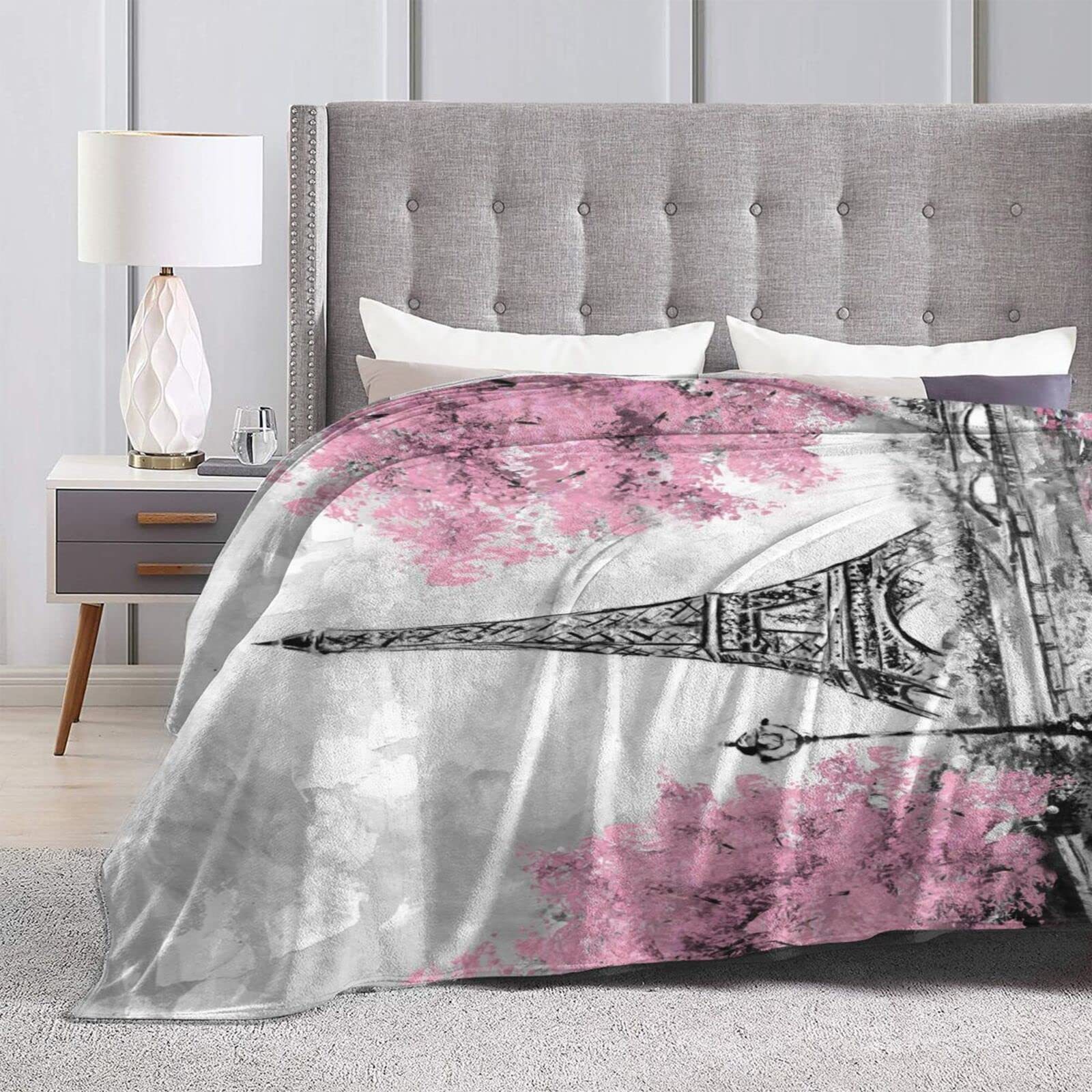 Eiffel Tower in Paris Printed  - Home Textiles Paris recension och pris